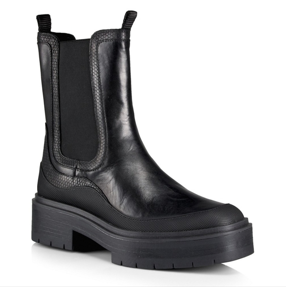 Edgy Sam Edelman Water Repellent Black Leather Chelsea Boots - Picture 2 of 14